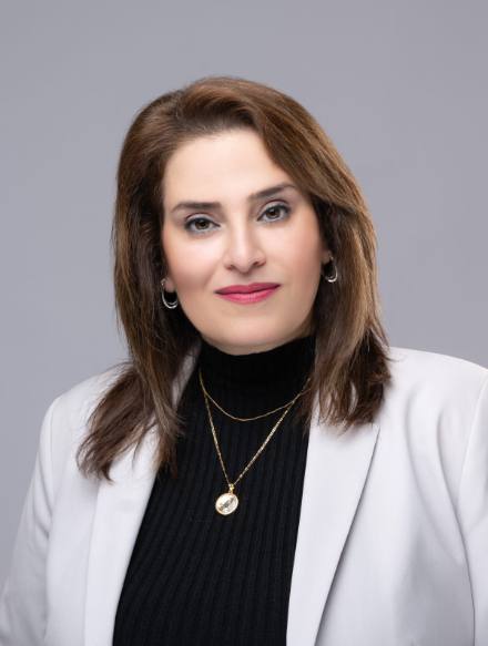 Farnoosh Mostaed, Licensed Paralegal and Notary Public in Ontario